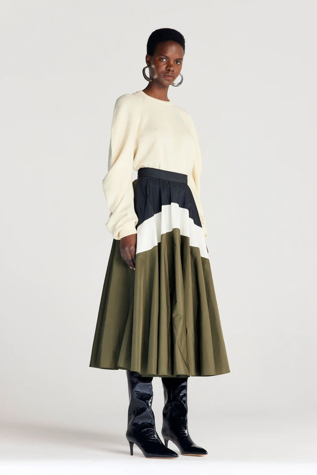 Odyssey Skirt, khakifarbener Midirock aus Taft