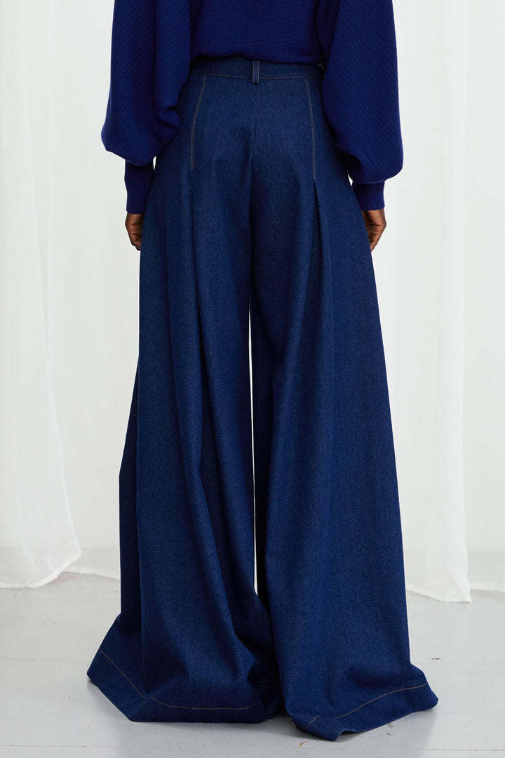 Pantalon Honesty Opens, pantalon large en denim indigo