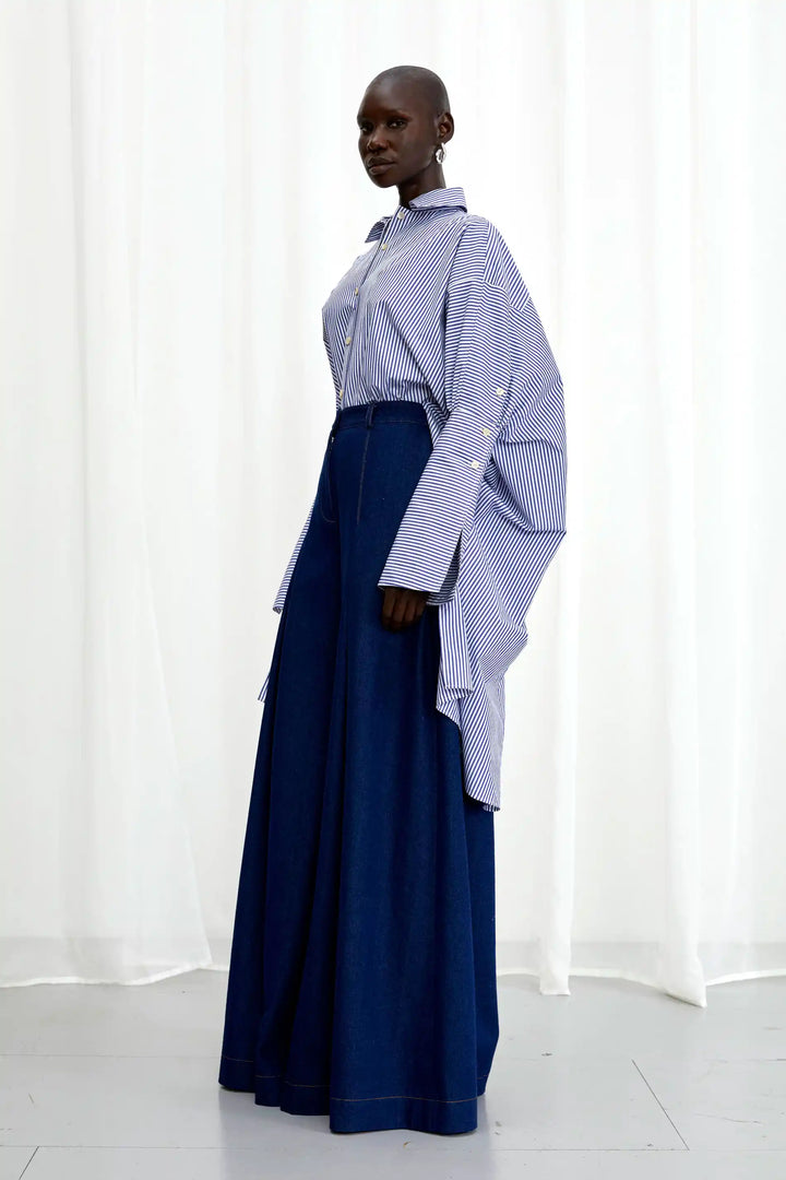 Emotive Shirt, blau gestreiftes Oversize-Shirt aus Baumwolle