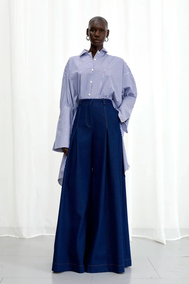 Emotive Shirt, blau gestreiftes Oversize-Shirt aus Baumwolle