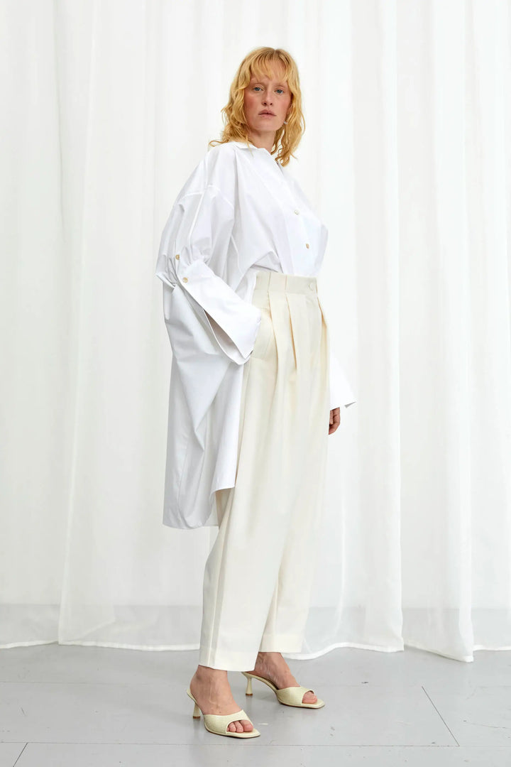 Emotive Shirt, weißes Oversize-Shirt aus Baumwolle