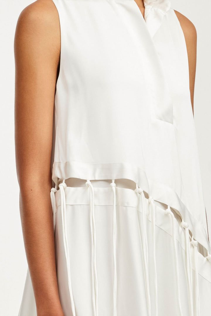 Robe fusionnée, robe à franges en satin ivoire