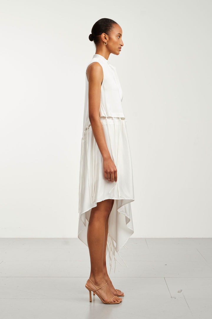 Robe fusionnée, robe à franges en satin ivoire