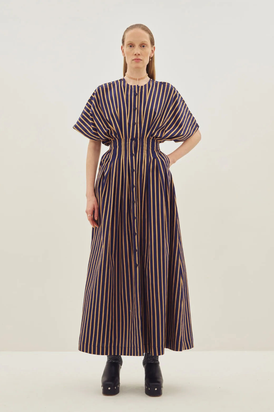 Black crane sales classy dress